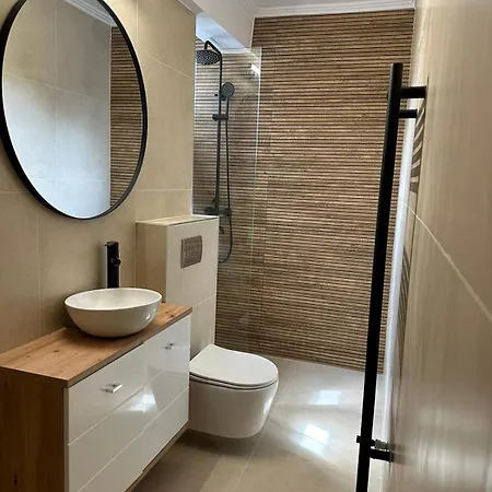 2 Bedroom Napoca Untold